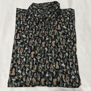 Eddie Bauer Fly Fishing Lure Printed Short Sleeve Button Down Shirt
